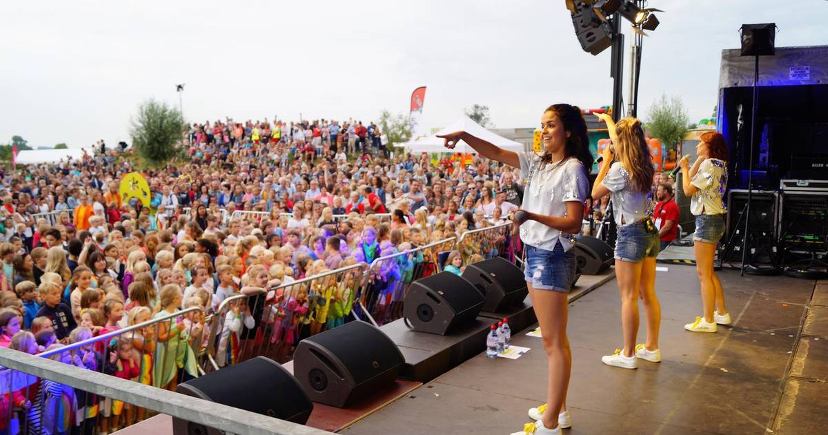 't Is feest met K3 aan het nieuwe bufferbekken Ardooie hln.be