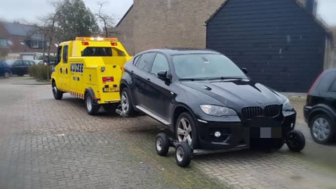 Politie neemt auto in beslag in Middelburg