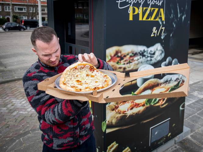 Een pizza uit een automaat, smaakt dat een beetje? ‘Te zacht, te zout en te duur’