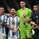 Wereldpers looft ‘adembenemende’ Messi en troost ‘ongelooflijke’ Mbappé