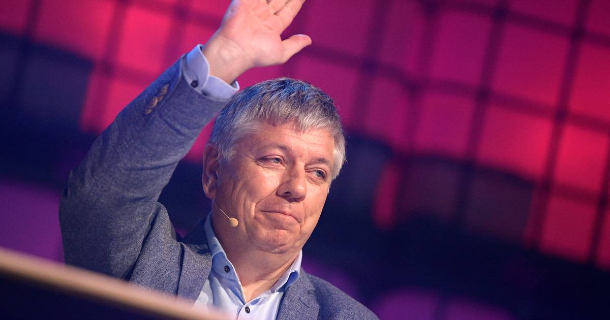 HLN-SØK.  Jo Vandeurzen (tidligere CD&V) jobber for statstjenesten, som han ledet som statsråd i ti år: bryter han loven?  |  Eksklusivt for abonnenter