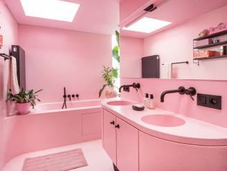 De bijzondere jarendertigwoning van Karolien en Walter. “Veel mensen vinden onze roze badkamer too much”
