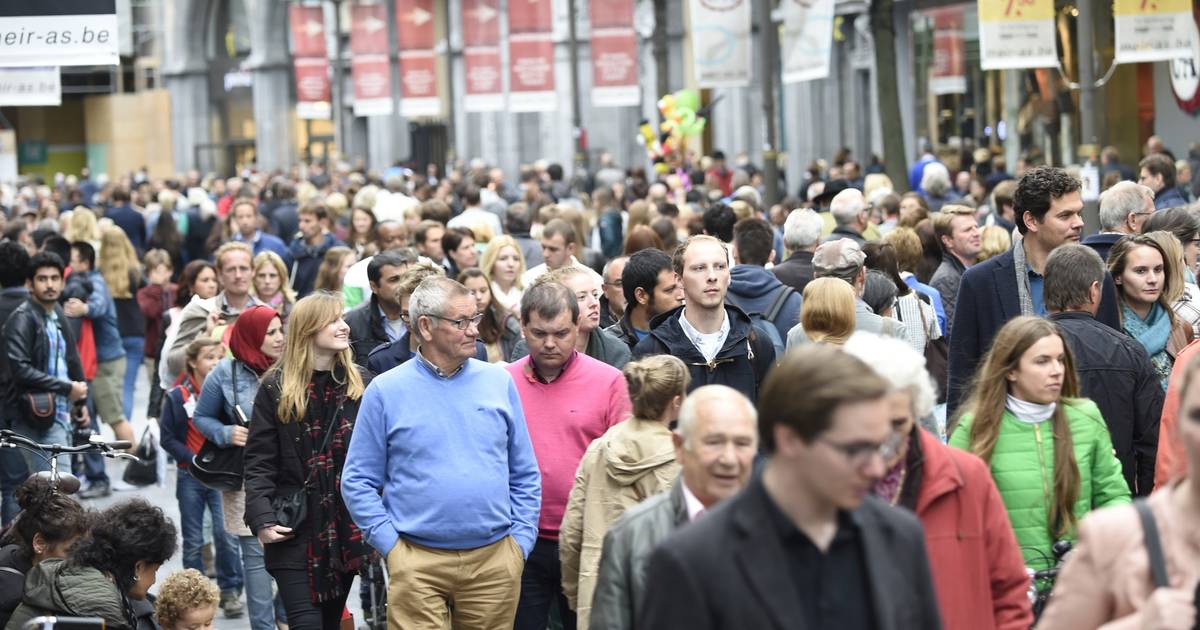 Koopzondagen zijn succes Antwerpen hln.be