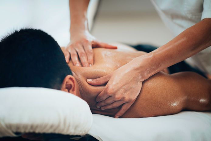 generatie Verfijnen Ellendig Erotische massage in coronatijd: Tilburger krijgt boete van 10.000 euro  voor overtreden regels | Tilburg e.o. | bd.nl