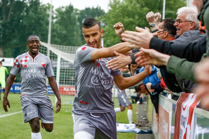 Kozakken Boys-spits Ahmed El Azzouti viert zijn doelpunt tegen AFC van afgelopen zaterdag.