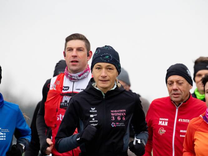 Hilde loopt in Zeeuws-Vlaanderen haar 111de marathon van dit jaar (en er volgen er nog 255)