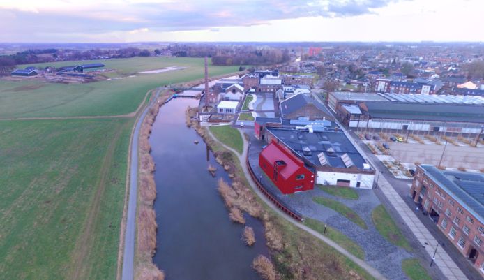 De DRU cultuurfabriek vanuit de lucht.