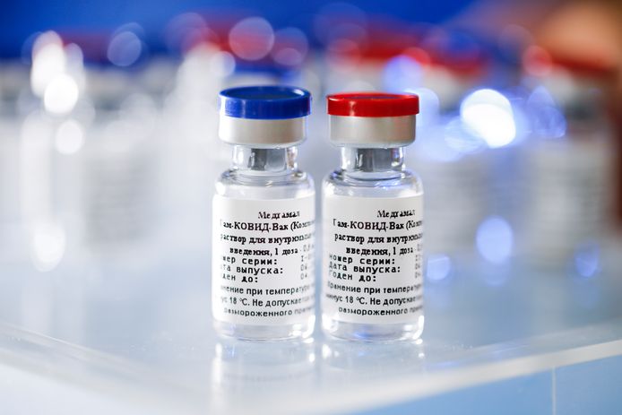 Het Russische vaccin bestaat uit twee injecties.