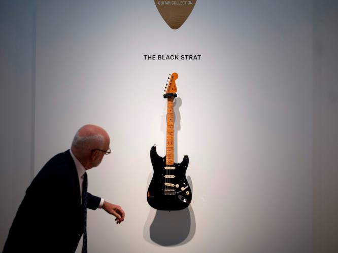 Iconische gitaar van Pink Floyd-gitarist voor bijna vier miljoen dollar geveild