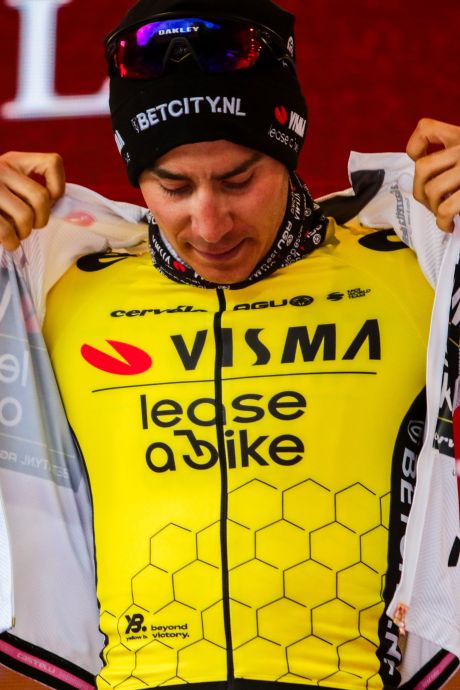 “Une énorme désillusion”: malade, Cian Uijtdebroeks quitte le Giro 