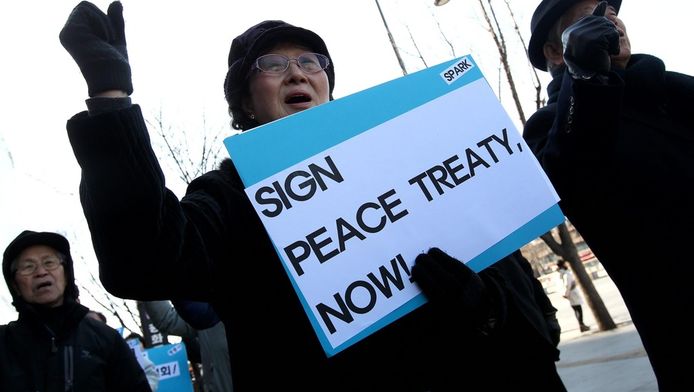 Manifestation pacifiste devant l'ambassade des Etats-Unis à Séoul, Corée du Sud