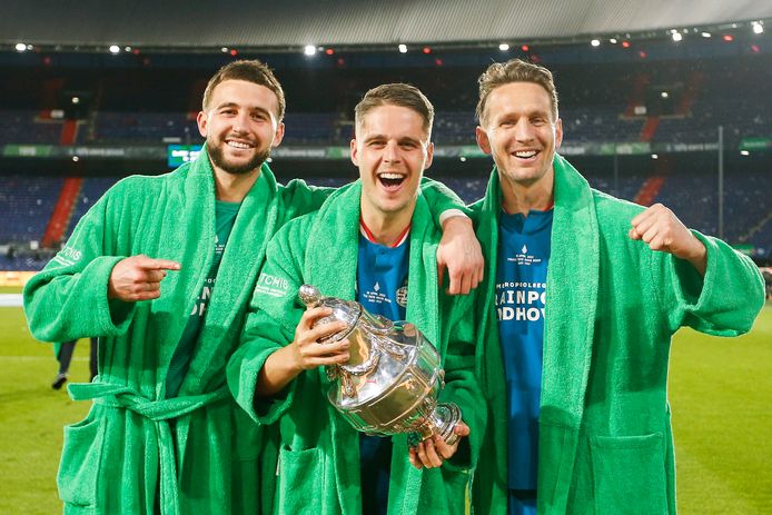 Waarom de KNVB-beker dit seizoen extra waardevol is - Voetbal International