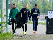 FC Dordrecht keert terug op het veld in een sfeer van protocollen