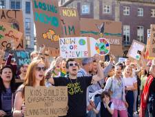 Klimaatmars in Amsterdam: ‘Ik staak omdat ik een mens ben’