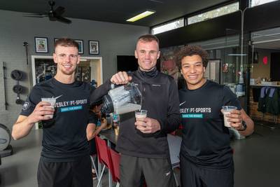 Hardlopen om 03.00 uur ’s nachts en een high beer op een lege maag: deze sporters deden het voor een