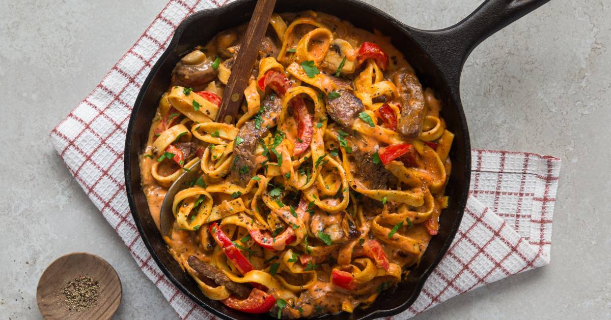 Wat Eten We Vandaag Pasta stroganoff Koken & Eten AD.nl