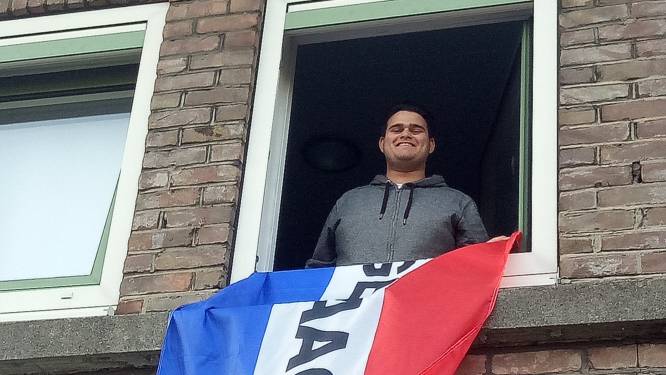 In de Pioenroosstraat in Eindhoven: De vlag mag eindelijk uit bij Derman