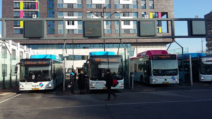 Het busstation van Nijmegen.