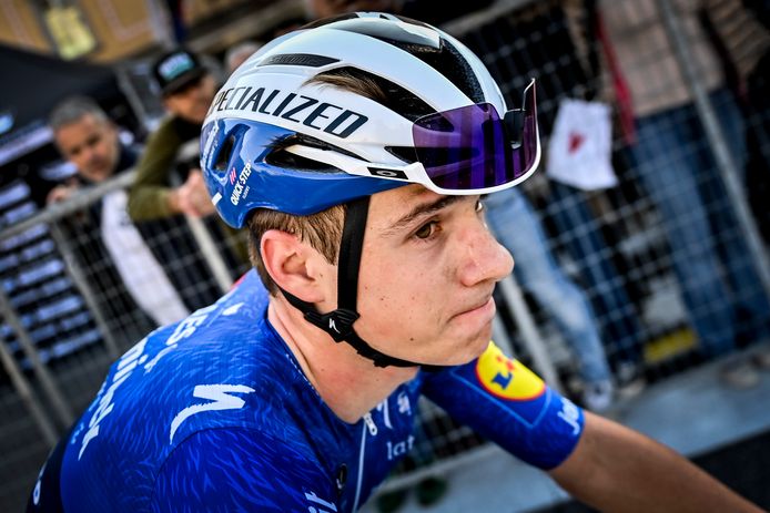 Remco Evenepoel trekt volgens ploegleider Wilfried Peeters "puur recreatief" naar een gravelrace in de Verenigde Staten.