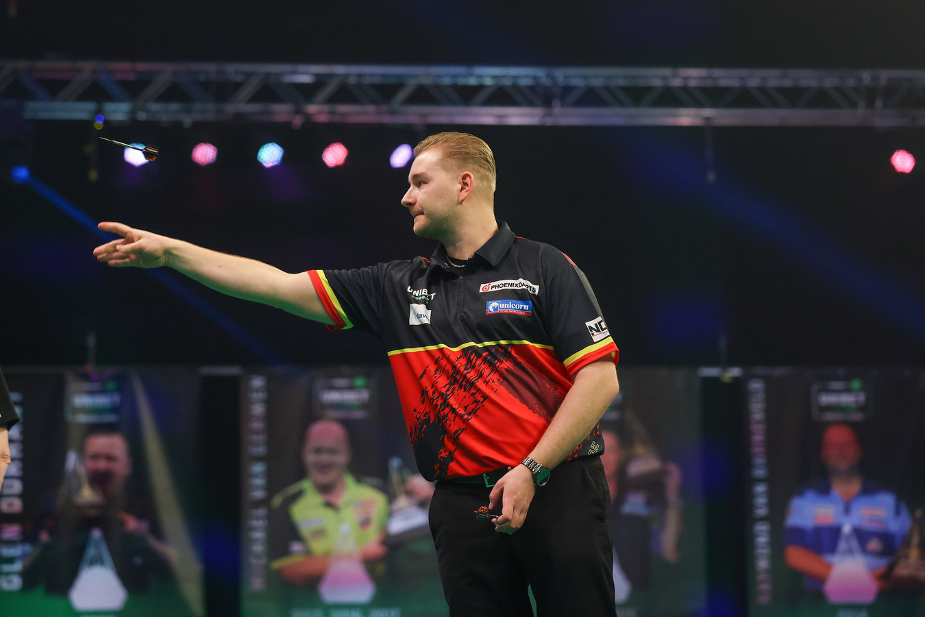 Van den Bergh speelt gelijk tegen Wade, duel vanavond tegen Clayton