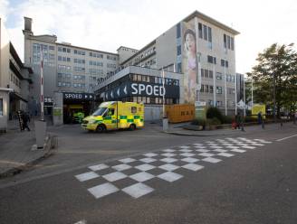 Vijftien personen met alcoholintoxicatie binnengebracht op spoeddienst in Hasselt: “Dit is intriest, alsof de miserie nog niet groot genoeg is”