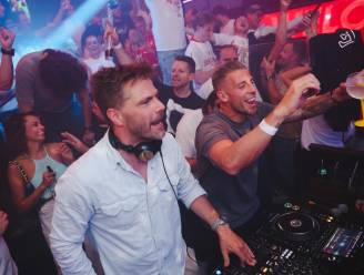 KIJK. Antwerp-spelers, met Toby Alderweireld op kop, gingen gisteravond helemaal los in discotheek Carré