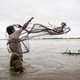 Bangladesh wapent zich tegen stijgende zeespiegel en steeds zwaardere stormen
