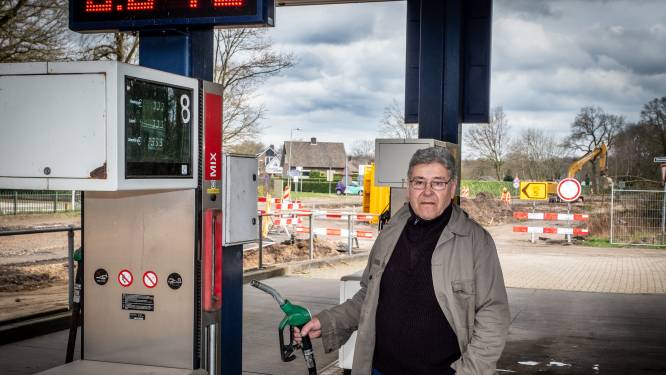 Honderdduizenden leven mee, maar bij Theo's benzinepomp blijft het stil: ‘Gaat ons veel geld kosten’