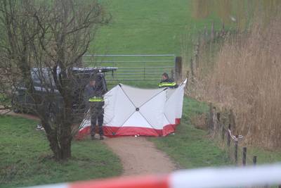Lichaam aangetroffen aan de Lekdijk in Beusichem