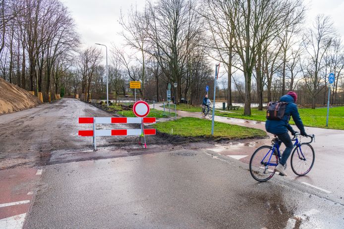Bastionweg blijft open voor verkeer uit Groenekan (maar nu even niet).