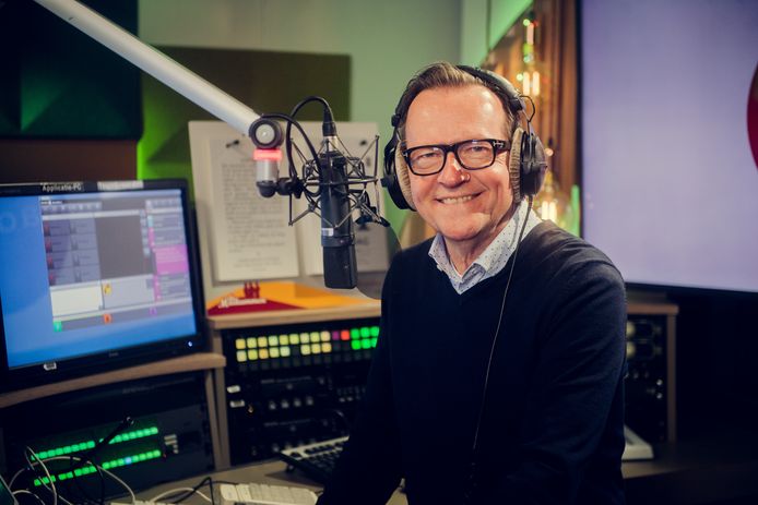 Guy De Pré (66) is niet van plan om op snel pensioen te gaan: “Zolang de luisteraars en de mensen bij Radio 2 me niet beu zijn, blijf ik verder doen” |