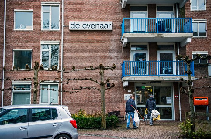 fragment Voorlopige speelplaats Opvangplan Evenaar gaat door | Rotterdam | AD.nl
