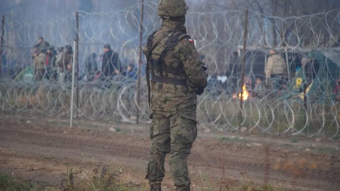 Wit-Rusland verzekert "hard terug te slaan" bij elke aanval na oplopen spanningen aan grens met Polen