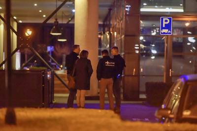 Man gegijzeld in kamer Van der Valk Eindhoven, twee verdachten opgepakt