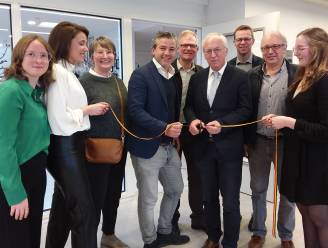 Woonzorg Oudenaarde opent nieuw centrum voor dagverzorging in Eine: “Zorgen dat senioren niet in sociaal isolement geraken”