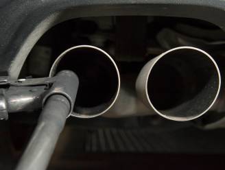 CO2-uitstoot nieuwe auto's goed 14 procent hoger dan autobouwers zeggen