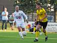 Lars Nabbe (rechts) in actie voor VVV-Venlo, in de voorbereiding op het vorige seizoen.