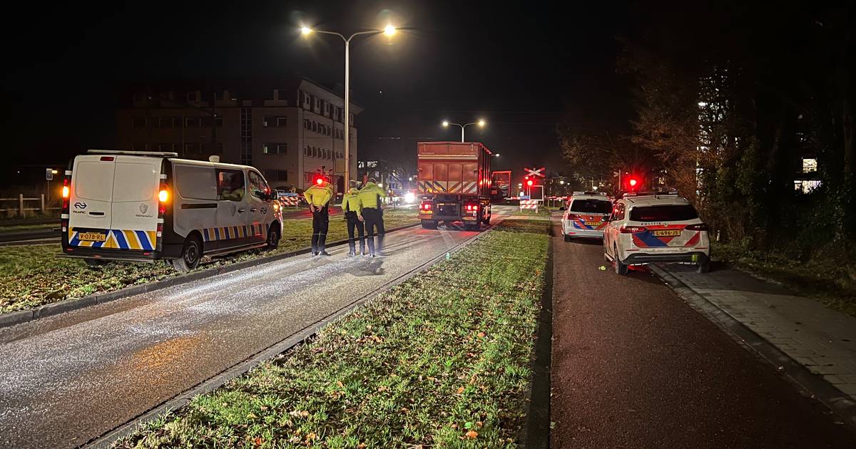 Hele avond hinder voor treinreizigers tussen Zwolle en Deventer na aanrijding.