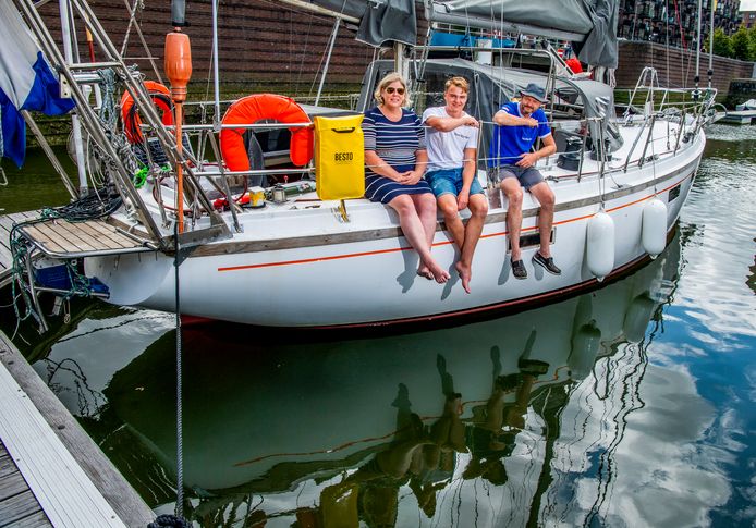 De familie Kindt voorafgaand aan de reis.