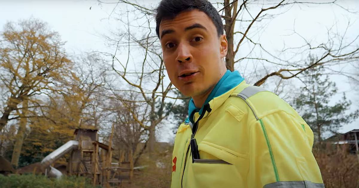 YouTuber acquista online le uniformi delle ambulanze e va al parco a tema e allo zoo senza problemi |  L’Instagram di HLN