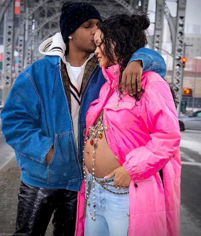 A$AP Rocky en Rihanna waren al jarenlang bevriend voor ze in november 2020 een relatie begonnen.