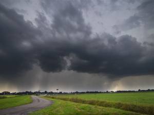Code geel in Brabant voorbij: KNMI waarschuwde voor onweersbuien en kans op wateroverlast