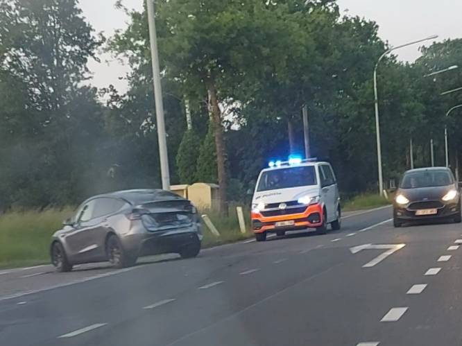 Twee wagens betrokken bij kopstaartaanrijding ter hoogte van McDonalds 