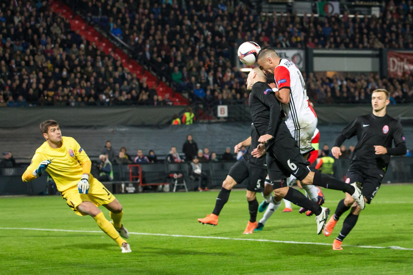 Барселона прямой эфир. Футбол прямой эфир челси телемост. Футбол матч трансляция. Футбол прямой эфир. Футбол прямой эфир.