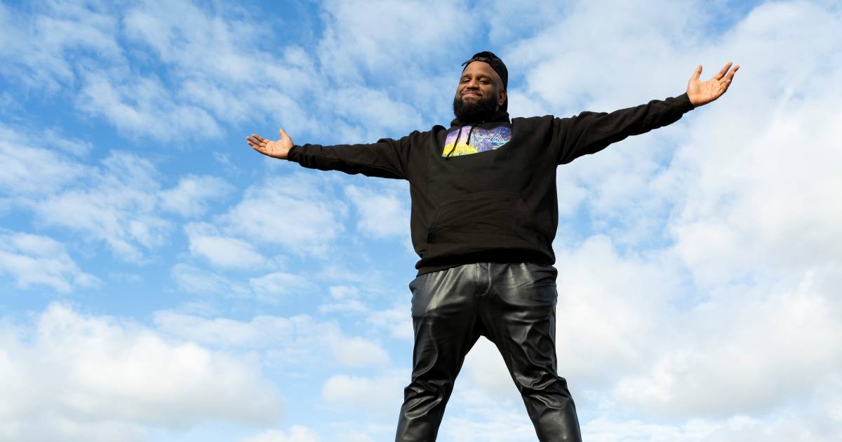 Rapper Willie Wartaal komt met eerste album | Den Haag | AD.nl