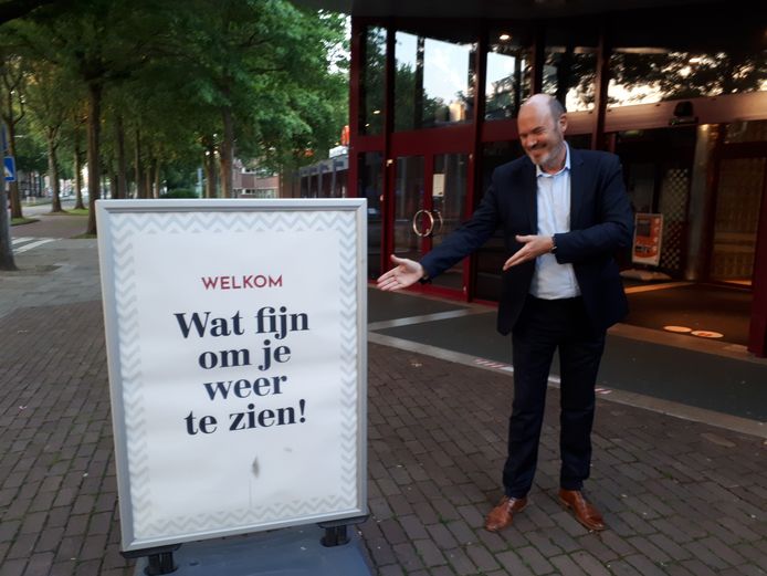 Theaterdirecteur Coen Bais loodste De Lievekamp succesvol door de coronaperiode en staat aan de basis van nieuwbouwplannen.