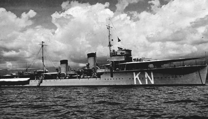 Torpedojager Hr. Ms. Kortenaer, een van de schepen die in de slag in de Javazee ten onder is gegaan.