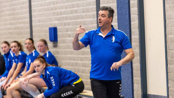 Handbaltrainer Johann Peters keert bij DFS Arnhem terug op het ‘oude nest’
