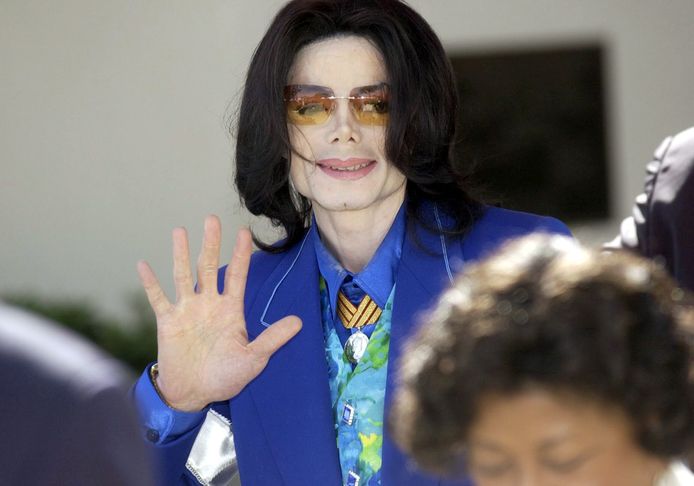 De familie van Michael Jackson neemt het voor hem op in een nieuwe documentaire die op YouTube verschenen is: “Neverland Firsthand: Investigating the Michael Jackson Documentary’.
