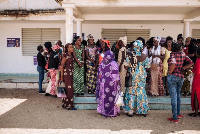 Een groepje Kameroense vrouwen. Homoseksualiteit wordt in het Afrikaanse land zwaar bestraft.